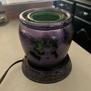 Villains scentsy warmer